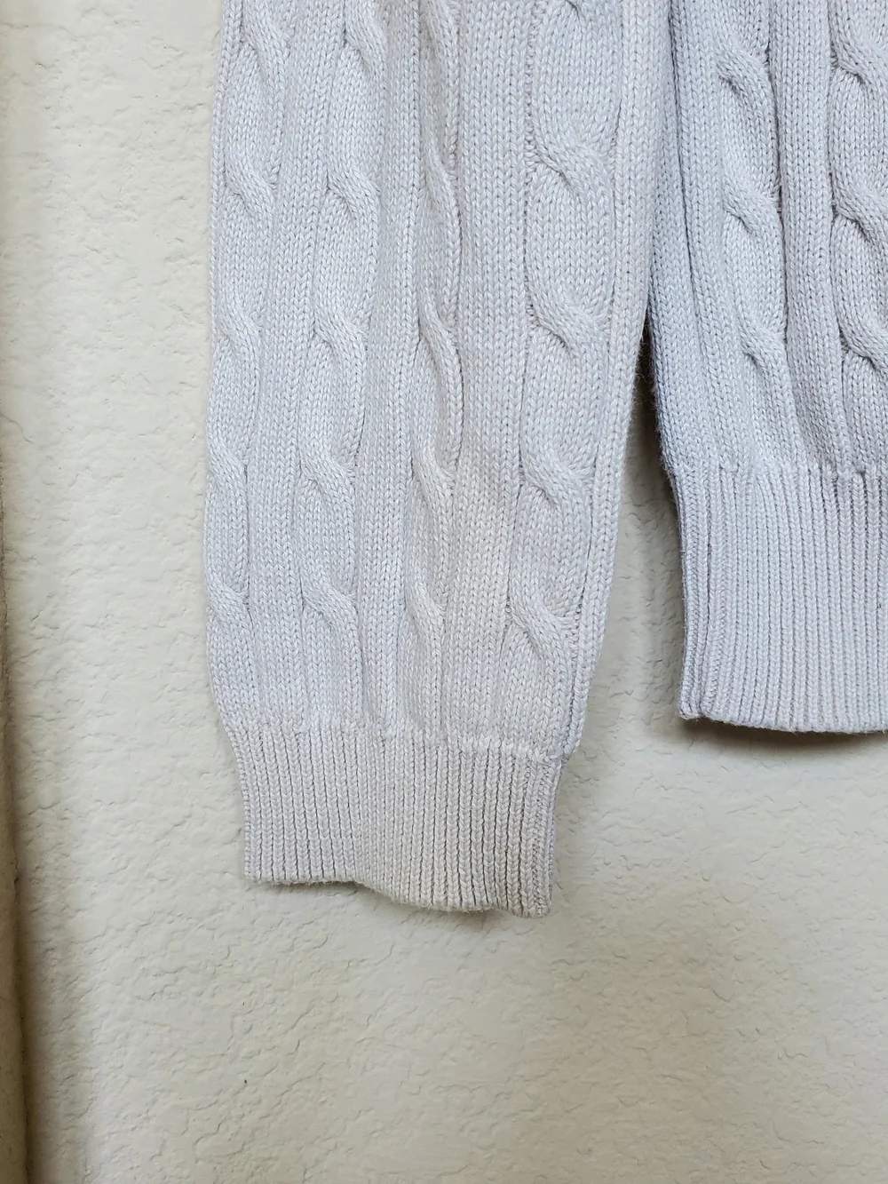 Lacoste Cream Cable Knit Crewneck Sweater with Green Logo. Size XL - Picture 2 of 8